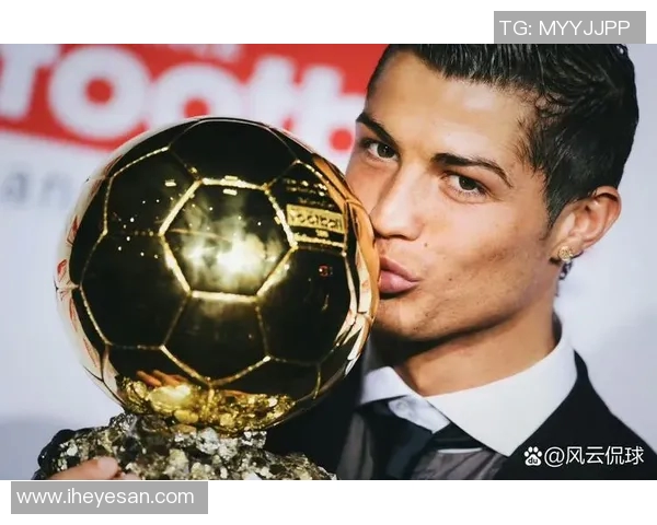 足球巨星高清壁纸横屏展示 打造属于你的运动激情与荣耀时刻